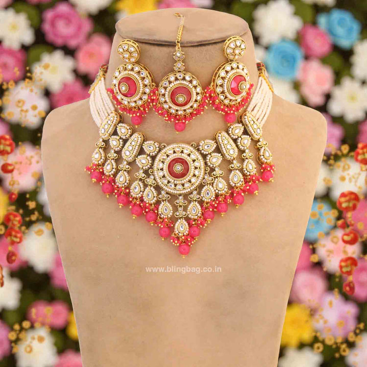 Coral Kanoosh Kundan Jewellery Set