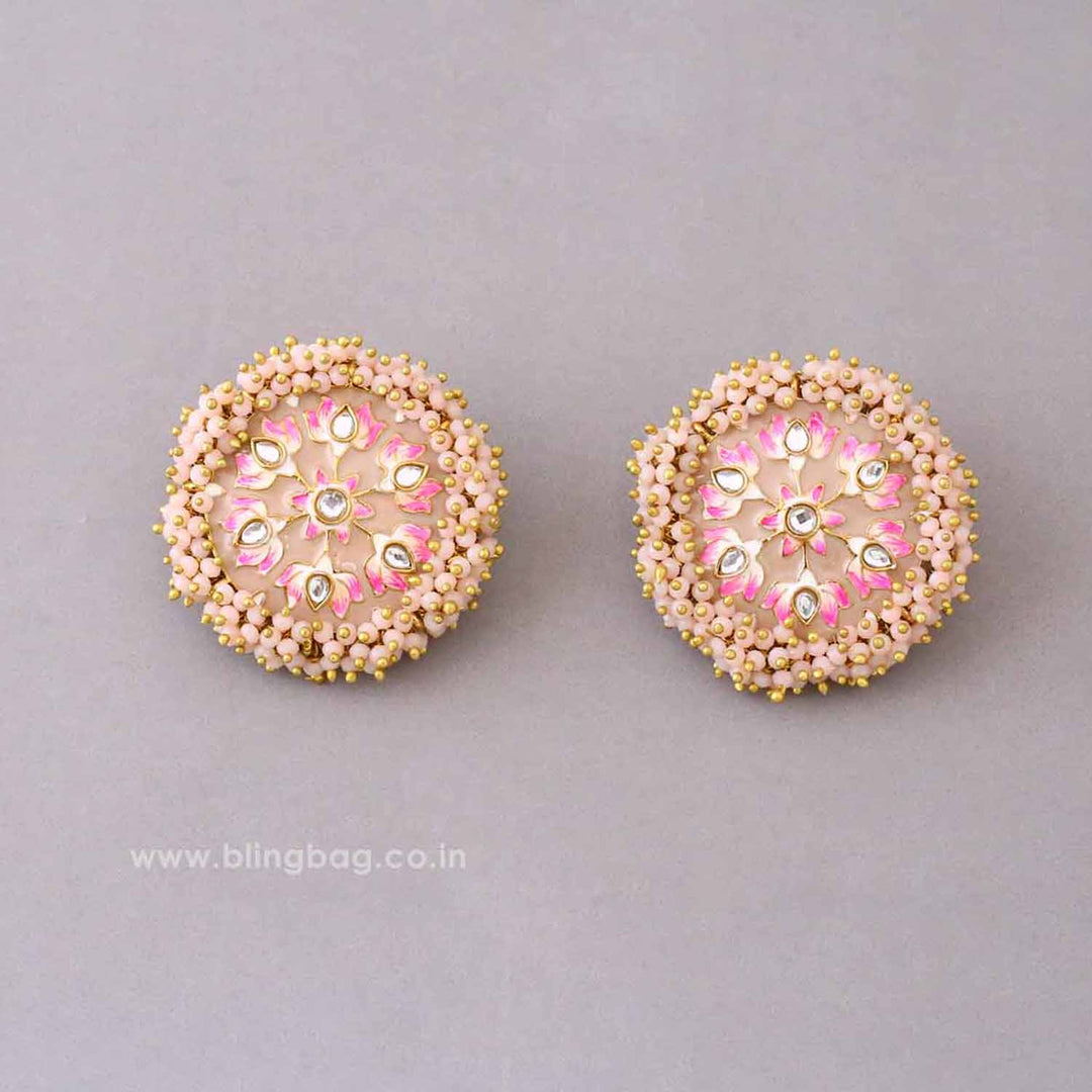 Crepe Nakul Studs - EOSS