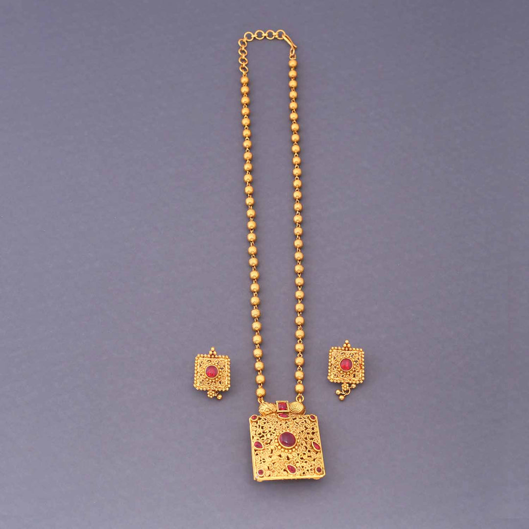 Dhriti Reversible Temple Jewellery Set - New Arrival