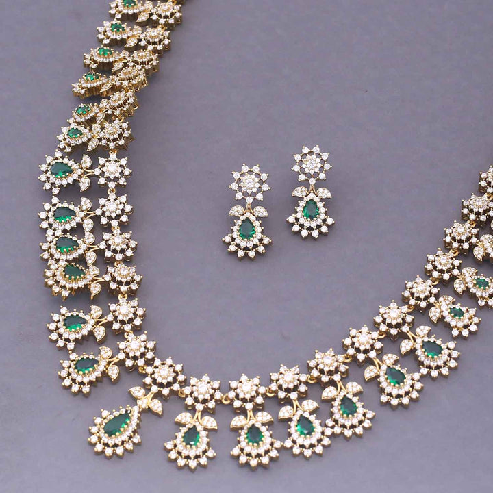Emerald Arlina Victorian Jewellery Set - New Arrival