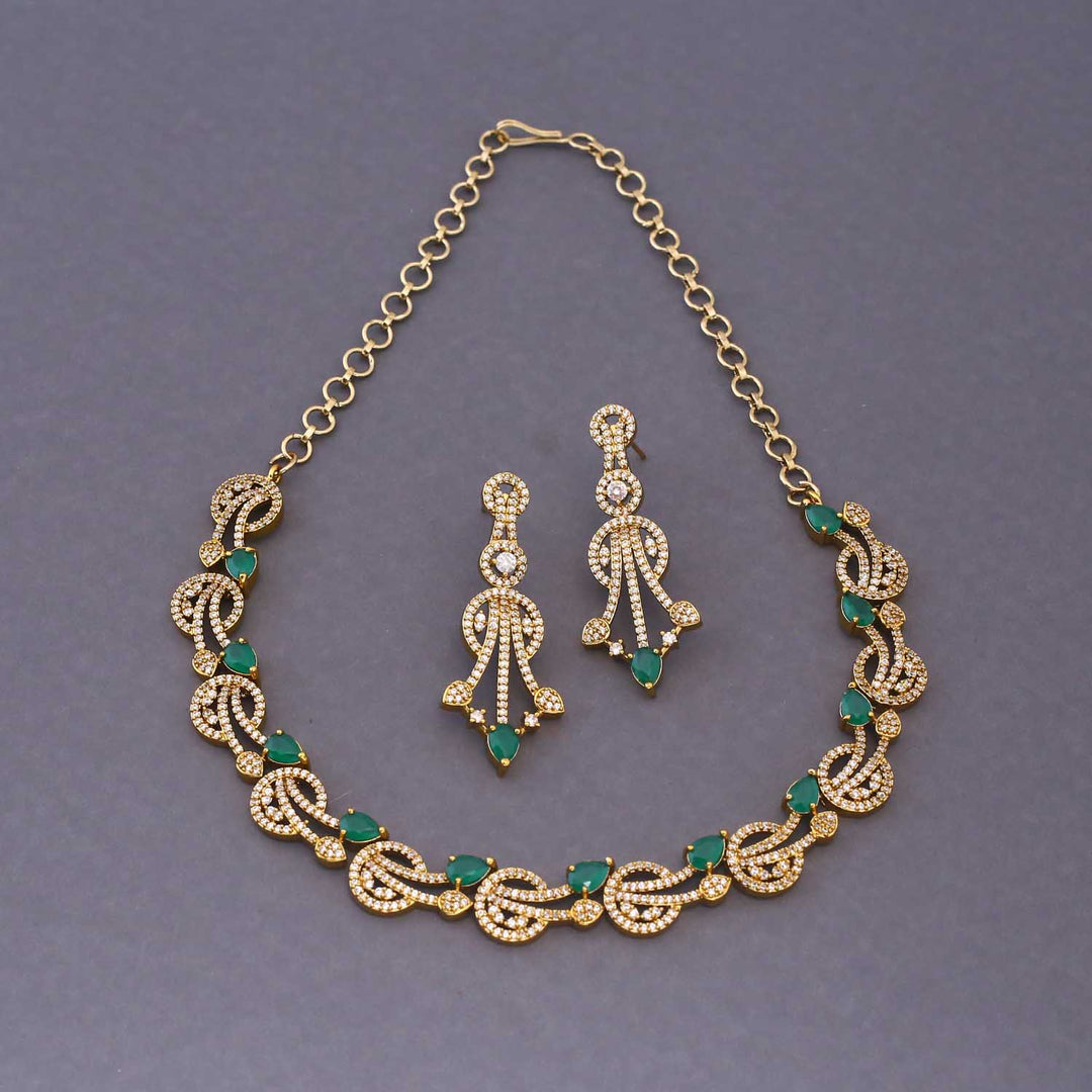 Emerald Clare Victorian Jewellery Set - New Arrival