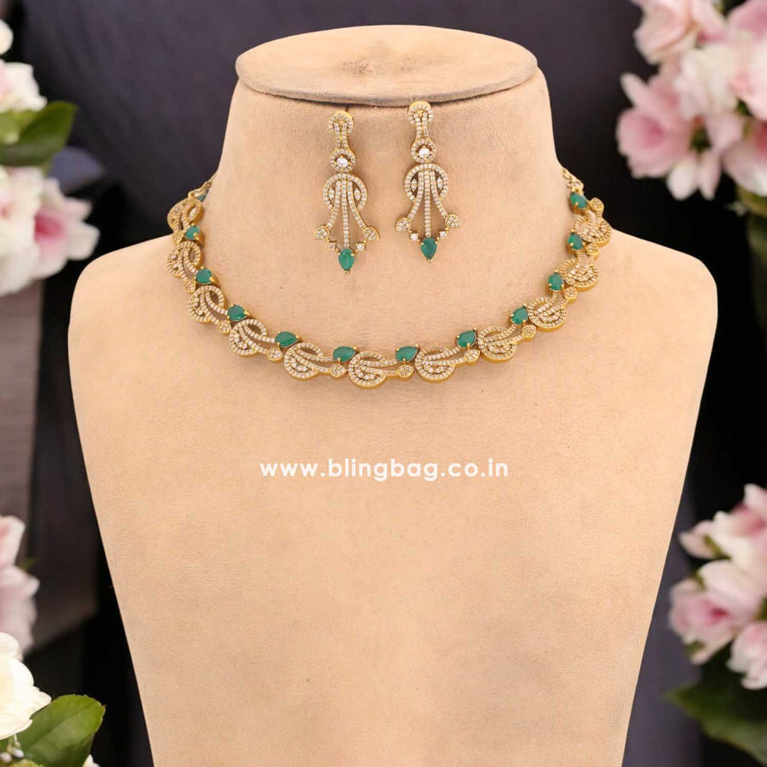 Emerald Clare Victorian Jewellery Set - New Arrival