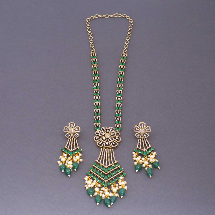 Emerald Luccy Victorian Jewellery Set - New Arrival