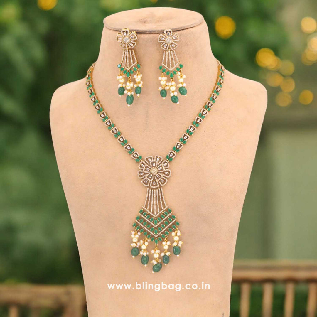 Emerald Luccy Victorian Jewellery Set - New Arrival