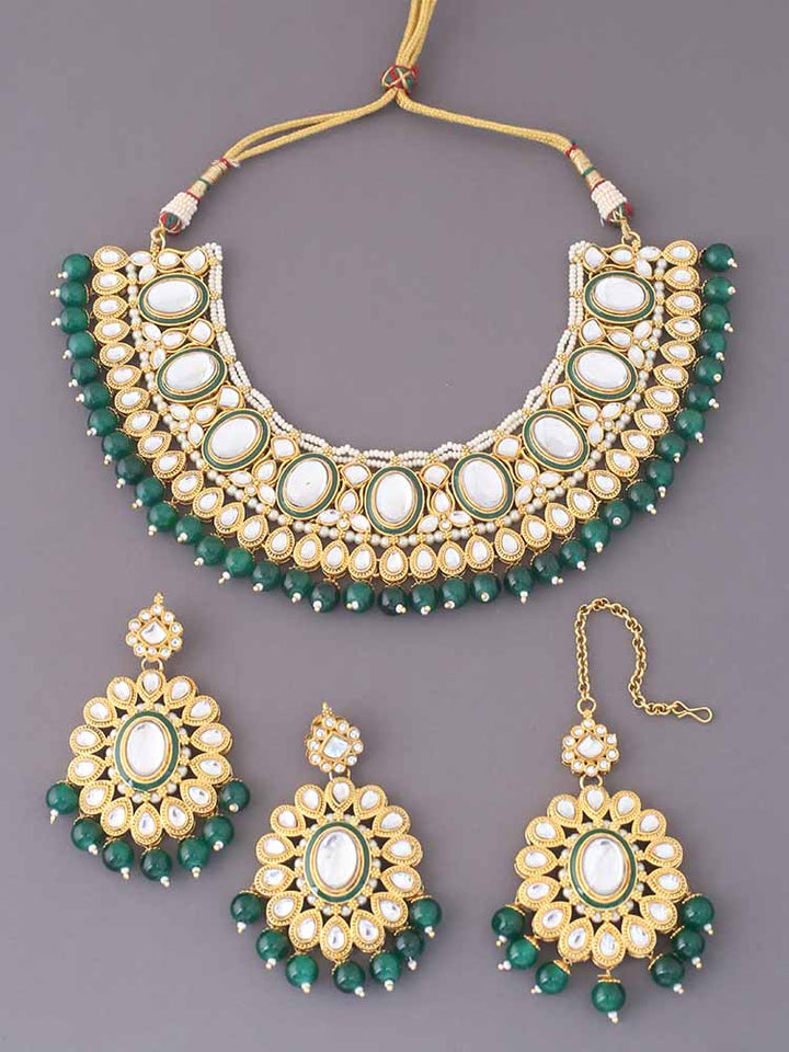 Emerald Aalia Jewellery Set