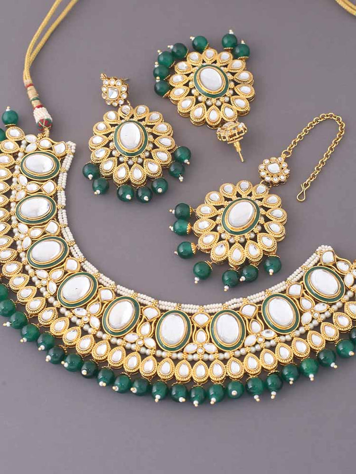 Emerald Aalia Jewellery Set