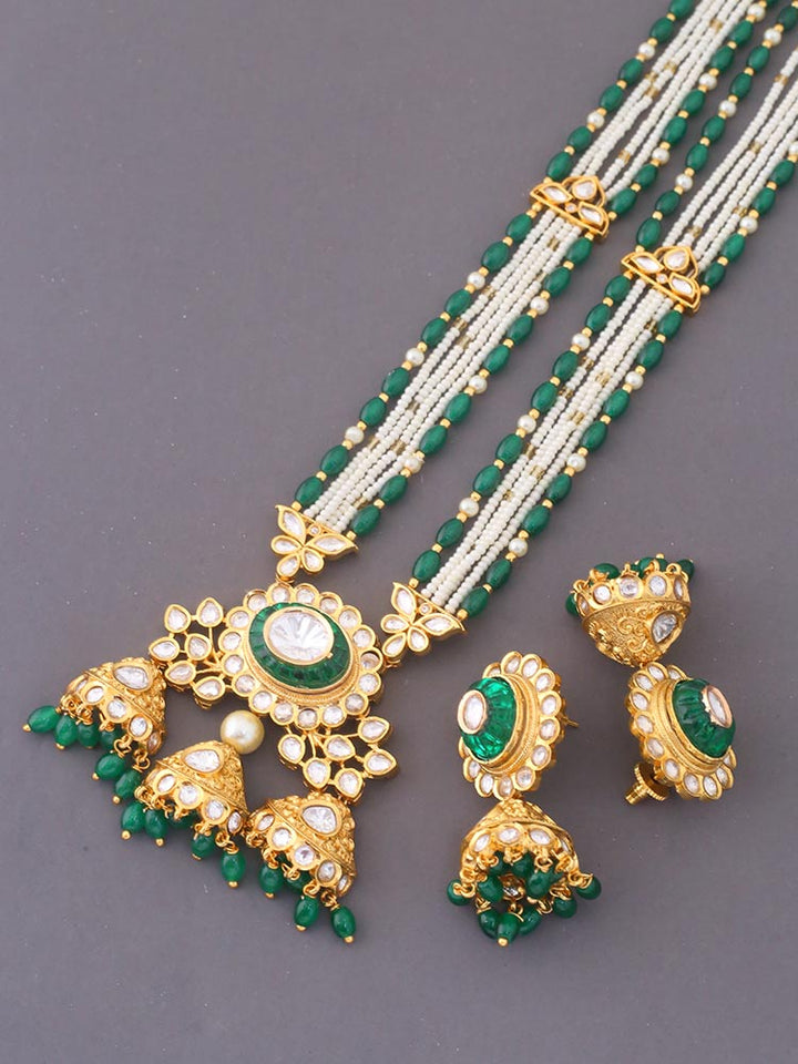 Emerald Aaliah Kundan Jewellery Set