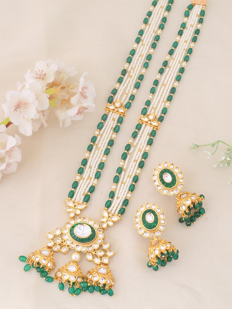 Emerald Aaliah Kundan Jewellery Set