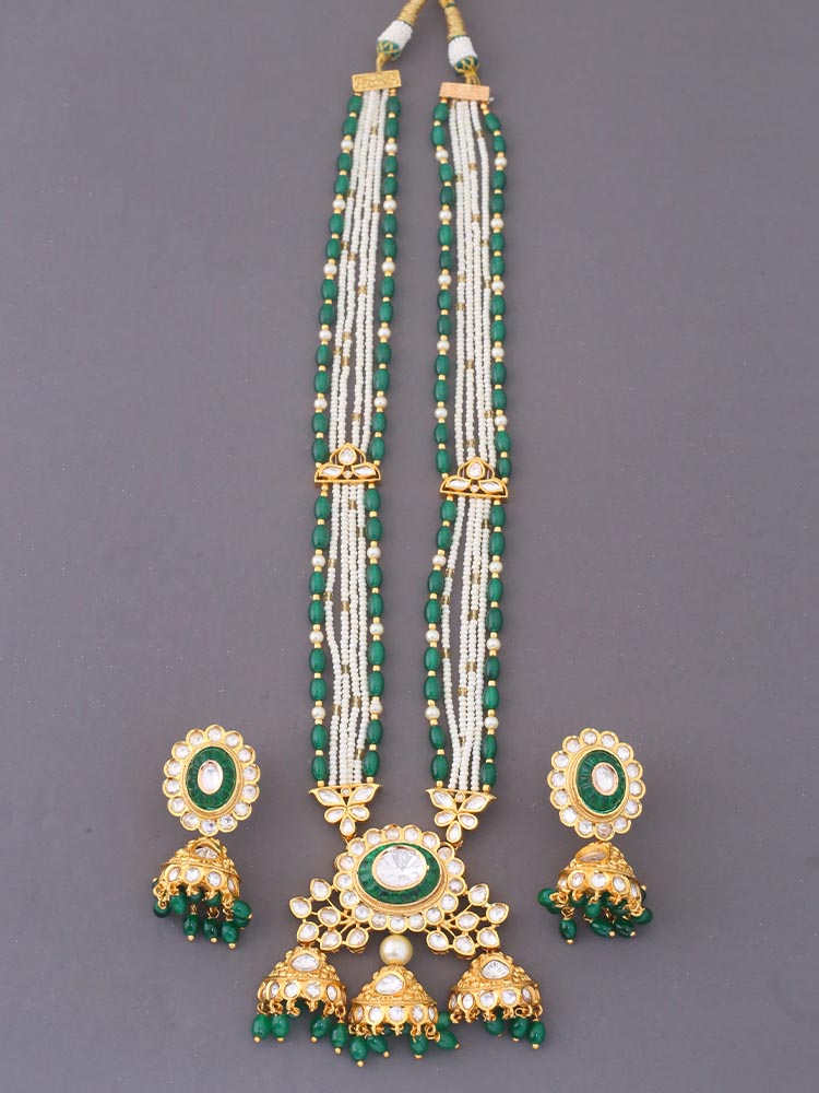 Emerald Aaliah Kundan Jewellery Set