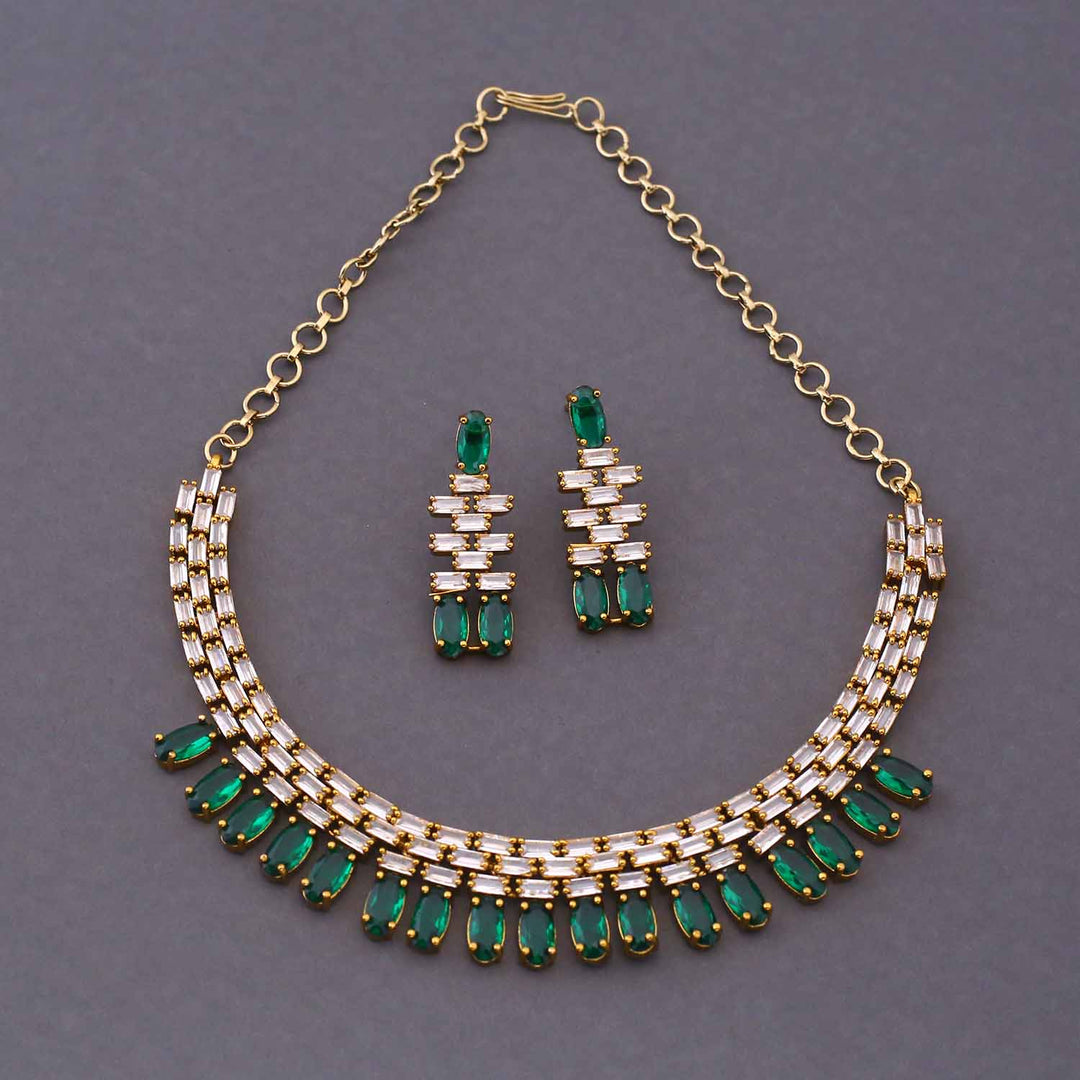 Emerald Aamari Victorian Jewellery Set - New Arrival
