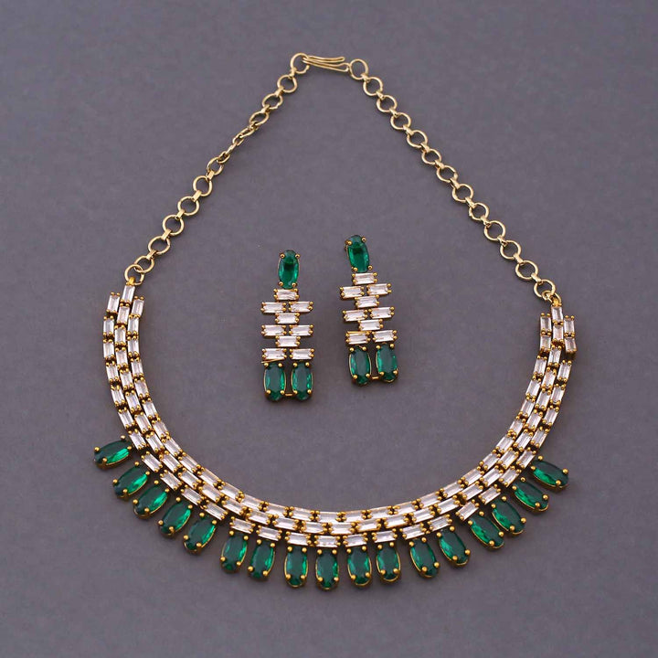 Emerald Aamari Victorian Jewellery Set - New Arrival