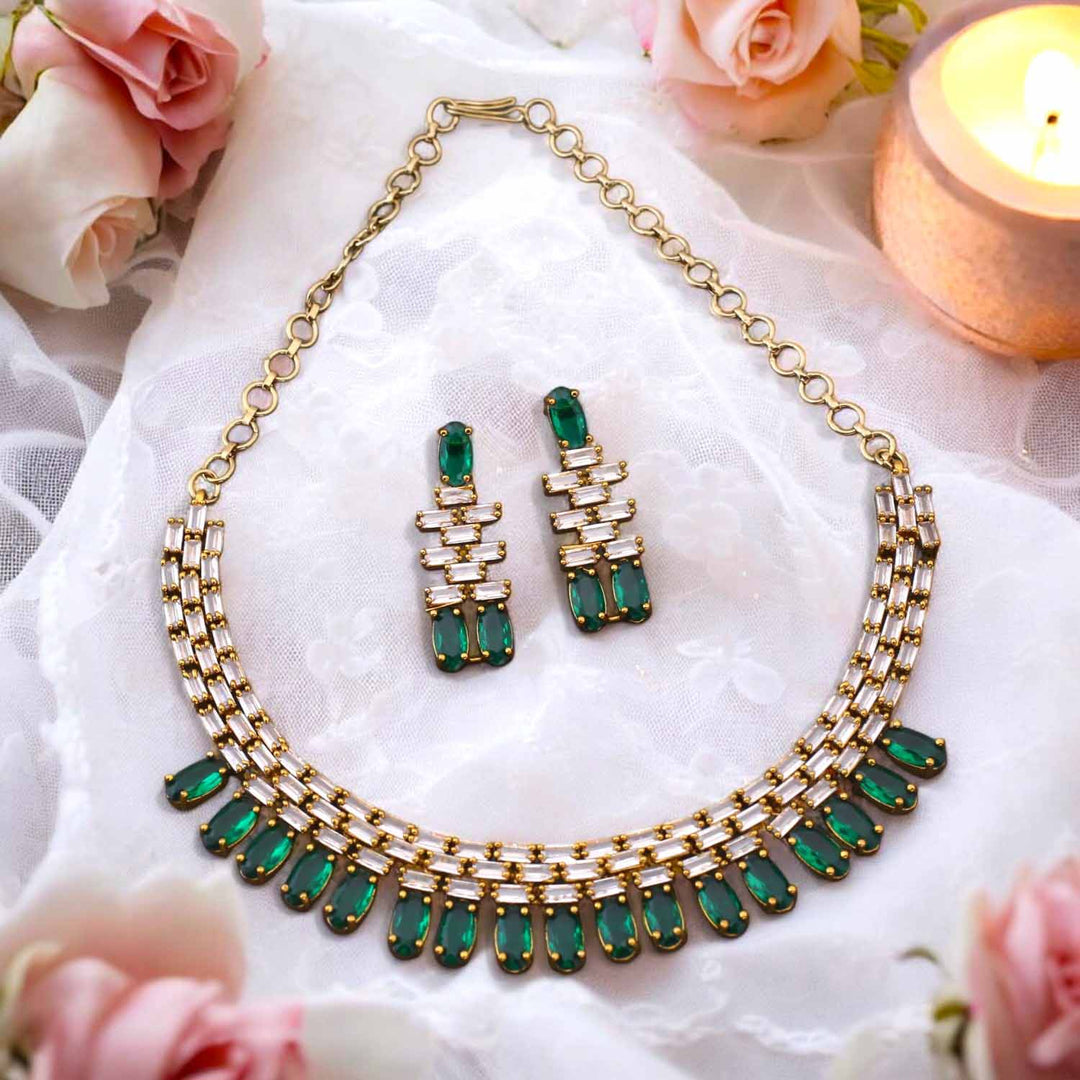 Emerald Aamari Victorian Jewellery Set - New Arrival