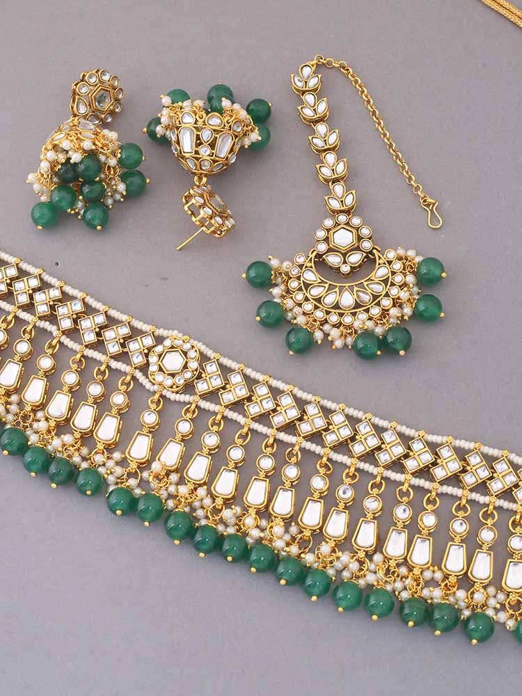 Emerald Aanandi Jewellery Set