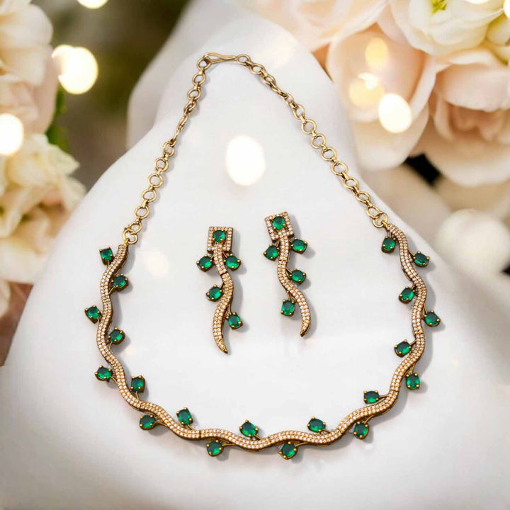 Emerald Aaric Victorian Jewellery Set - New Arrival