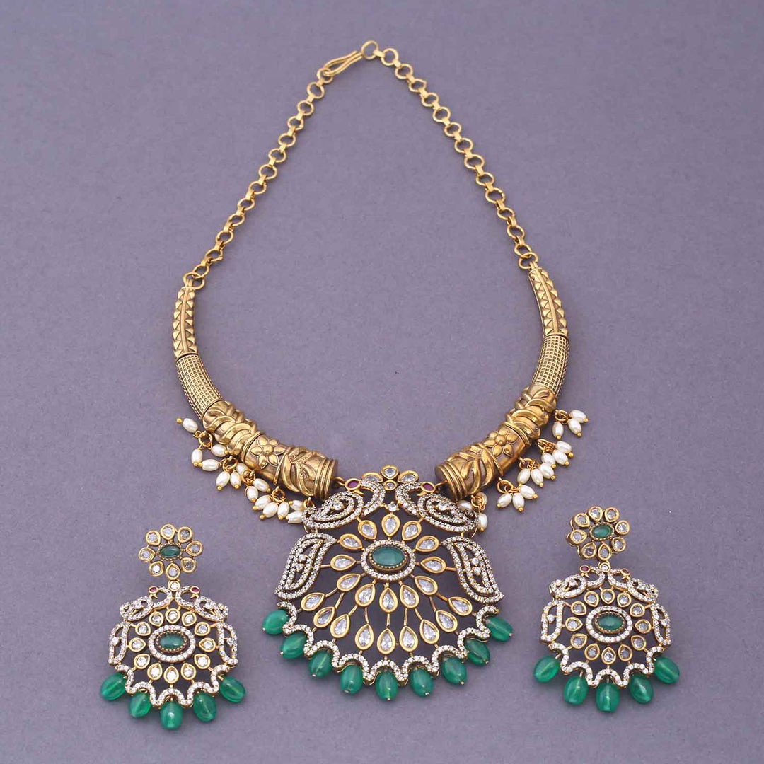 Emerald Aarielle Hasli Victorian Jewellery Set - New Arrival