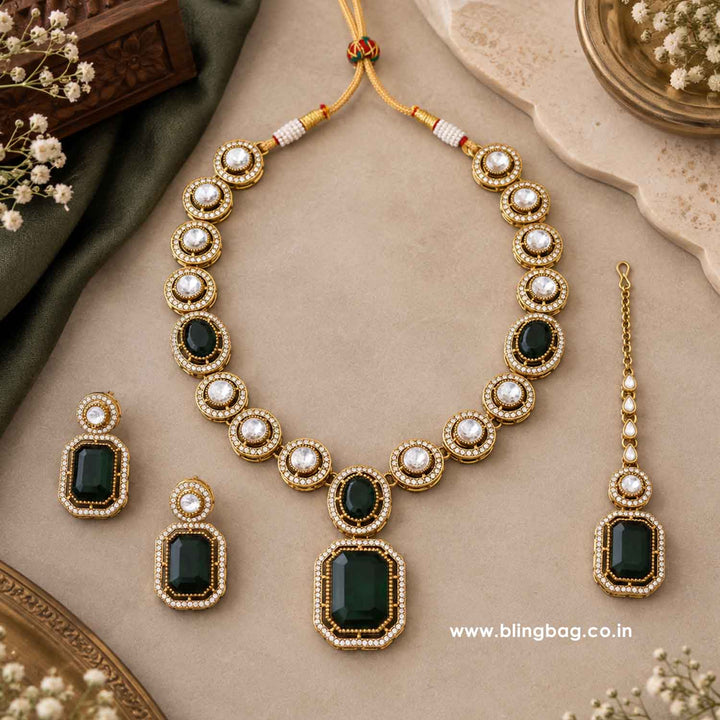 Emerald Aaryani Kundan Jewellery Set