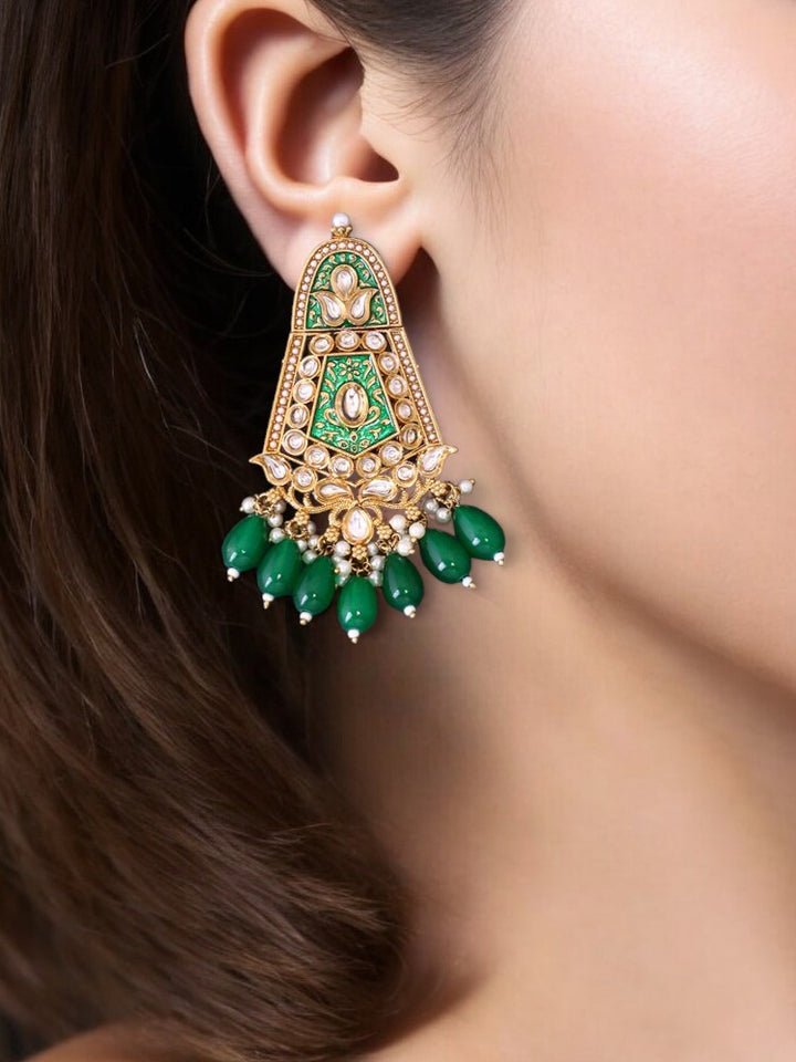 Emerald Aasavari Danglers