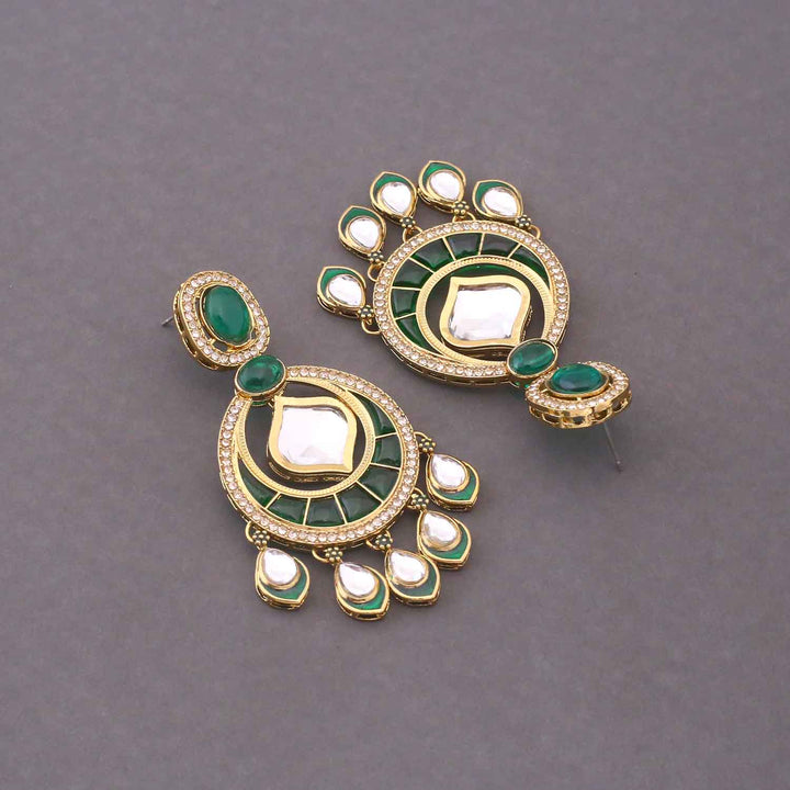 Emerald Aashika Chaandbalis