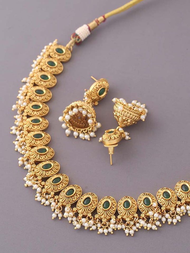 Emerald Aashini Jewellery Set