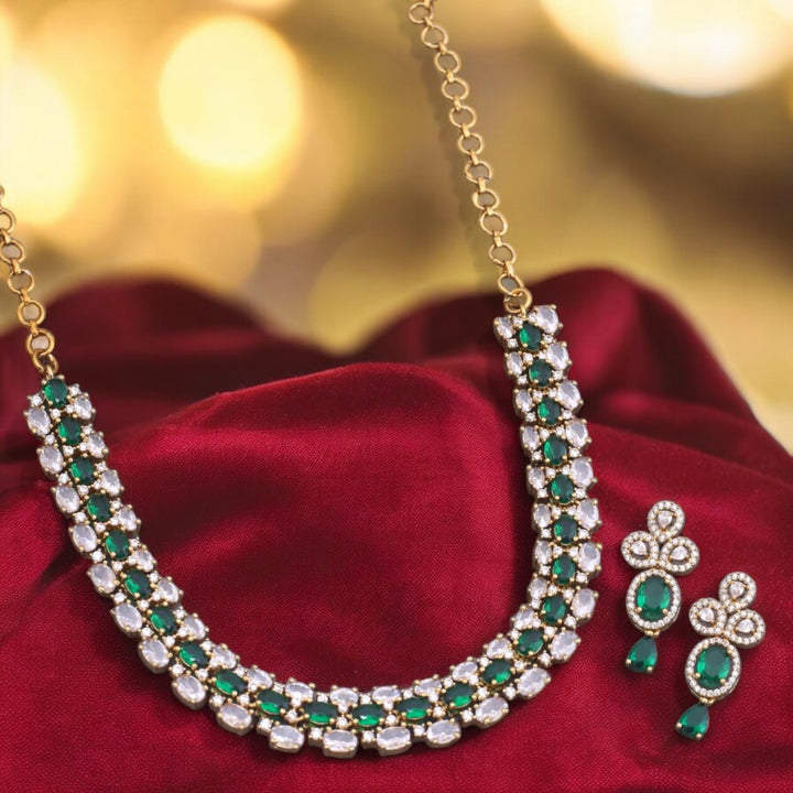 Emerald Aasia Victorian Jewellery Set - New Arrival