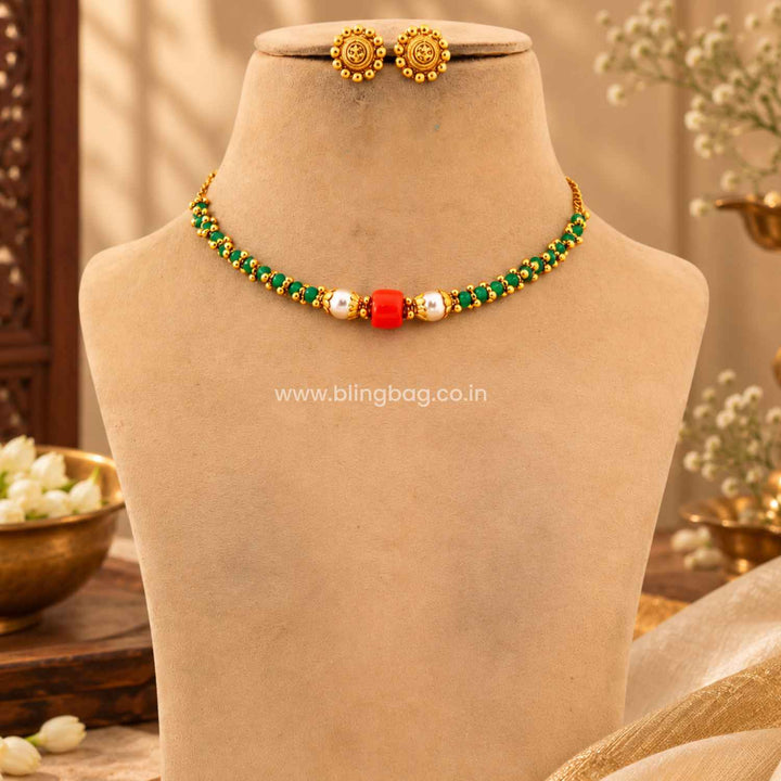 Emerald Aavya Antique Jewellery Set- New Arrival