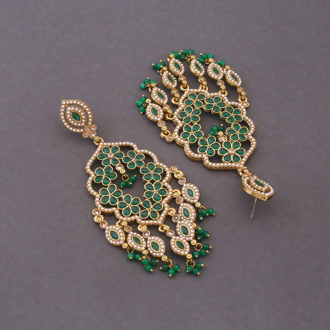 Emerald Aayushi Chaandbalis