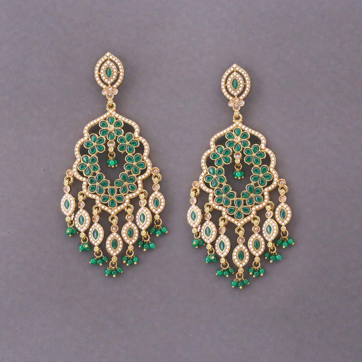 Emerald Aayushi Chaandbalis