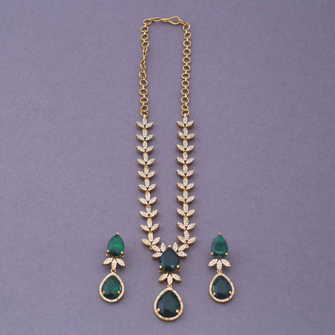Emerald Adilene Victorian Jewellery Set - New Arrival
