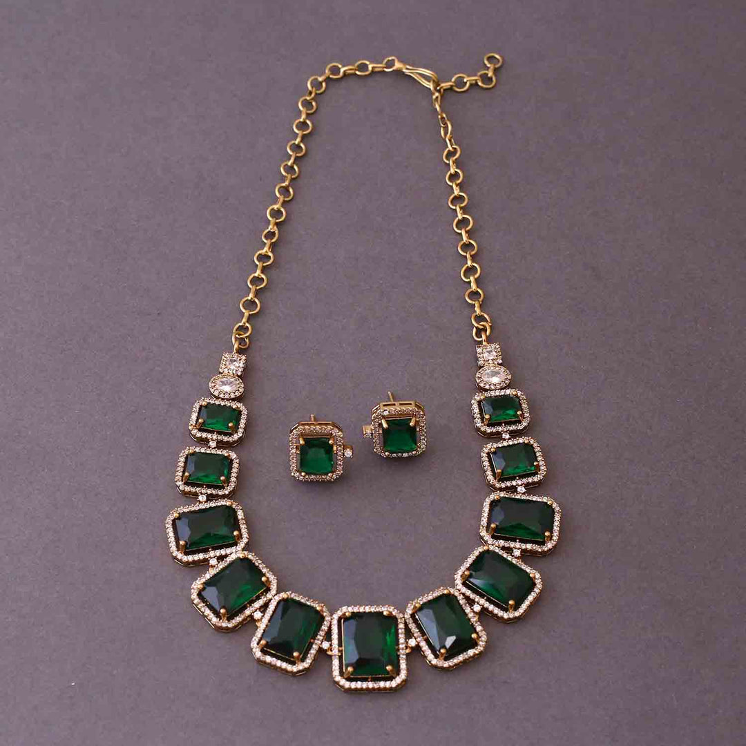Emerald Adisel Victorian Jewellery Set- New Arrival