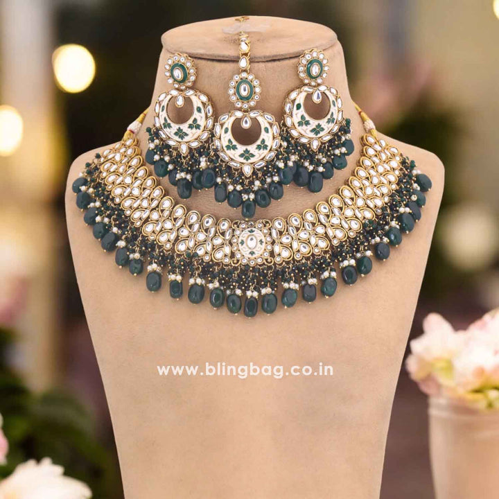 Emerald Aditni Kundan Jewellery Set