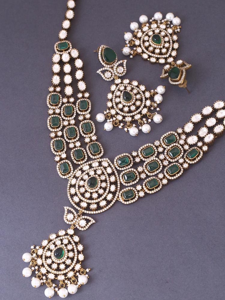 Emerald Adrian Victorian Jewellery Set