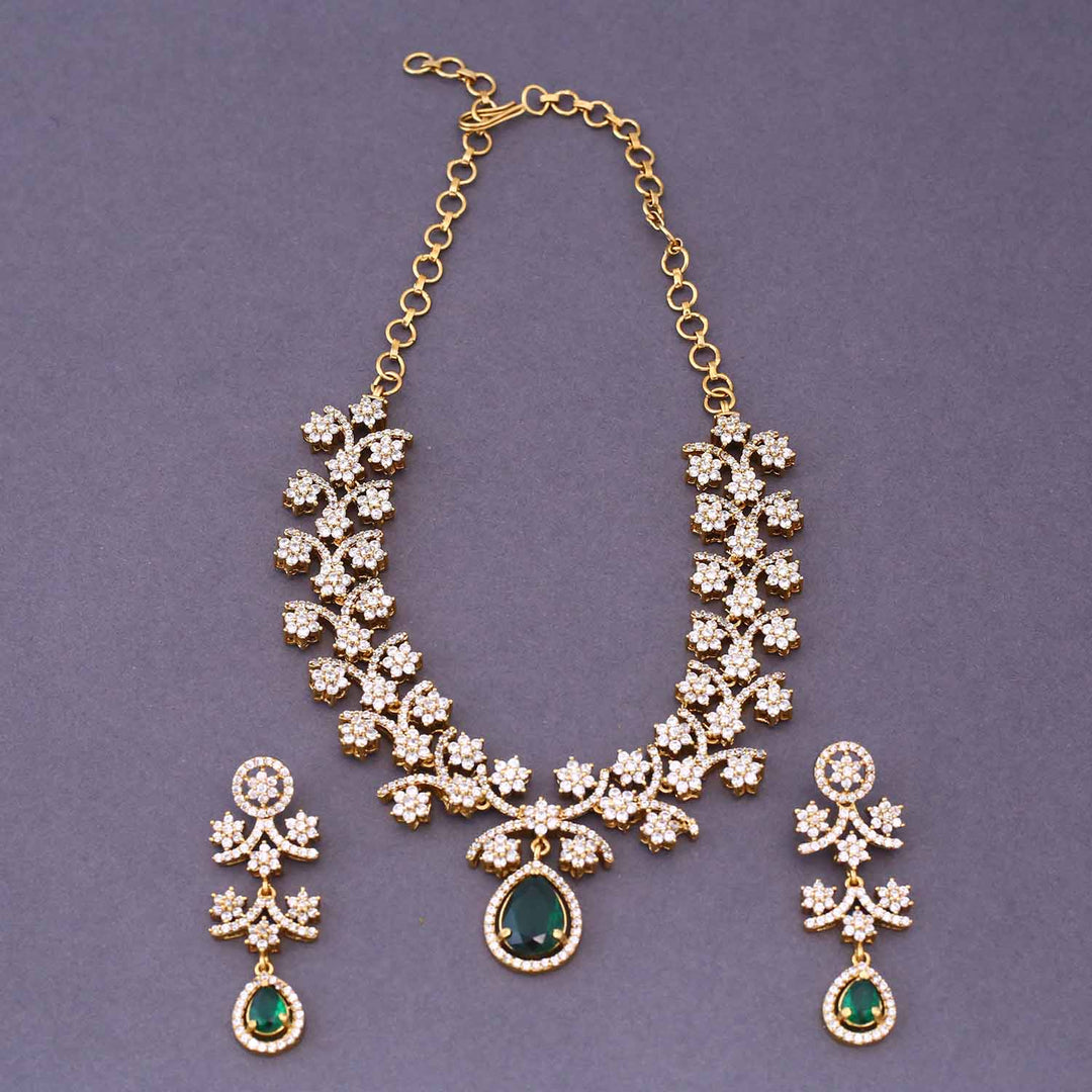 Emerald Aedon Victorian Jewellery Set - New Arrival
