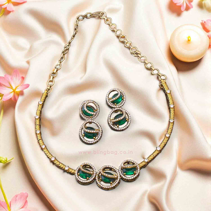 Emerald Agniya Hasli Antique Jewellery Set - New Arrival