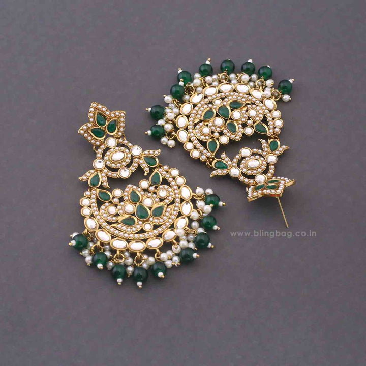 Emerald Agrata Danglers