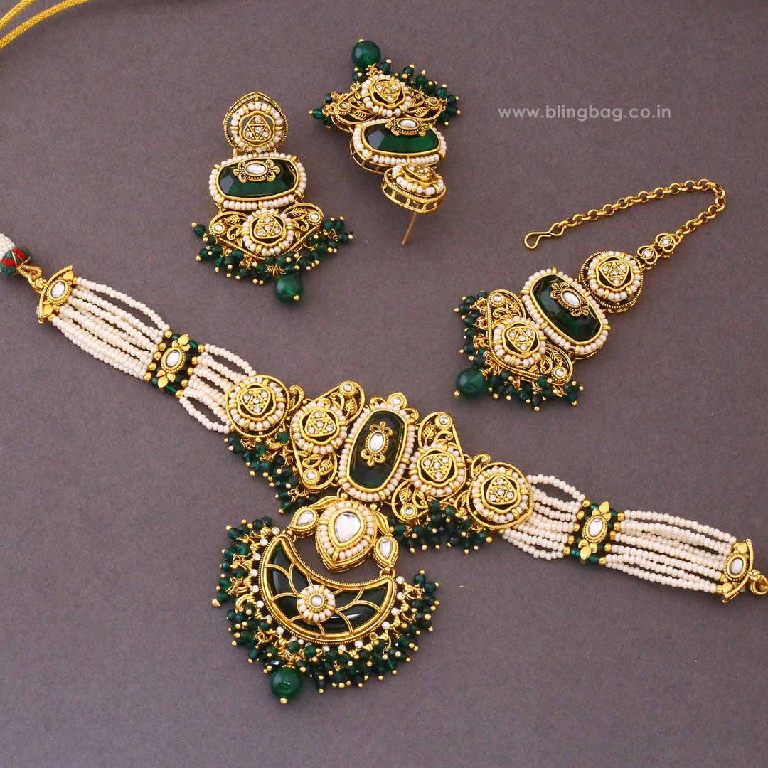 Emerald Ahanvi Kundan Jewellery Set - New Arrival