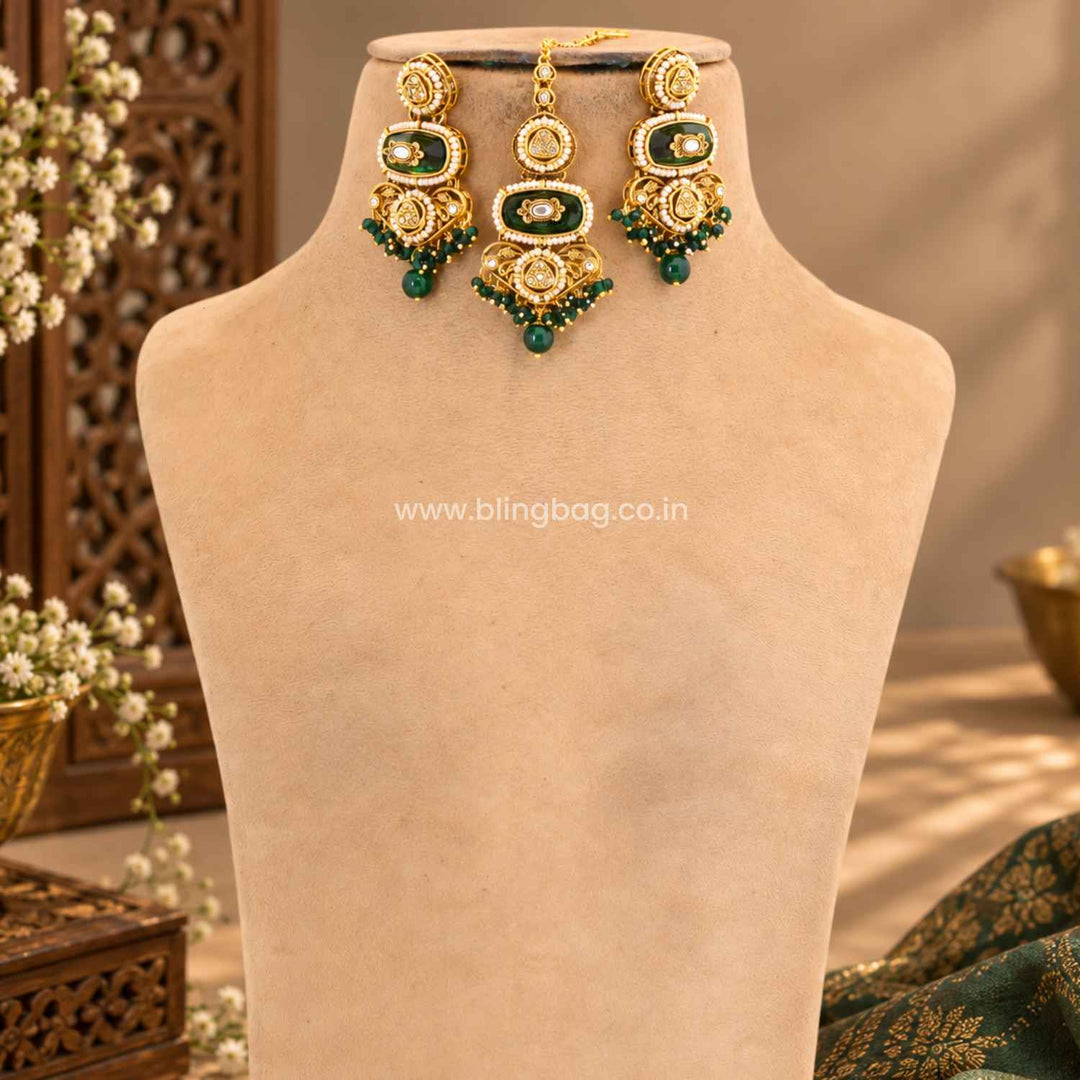 Emerald Ahanvi Kundan Jewellery Set - New Arrival