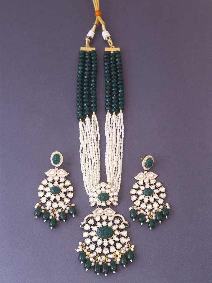 Emerald Aiden Kundan Jewellery Set