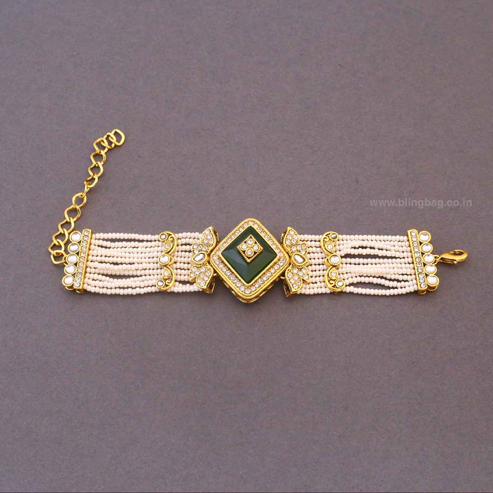 Emerald Aisna Bracelet