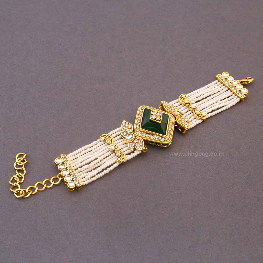 Emerald Aisna Bracelet
