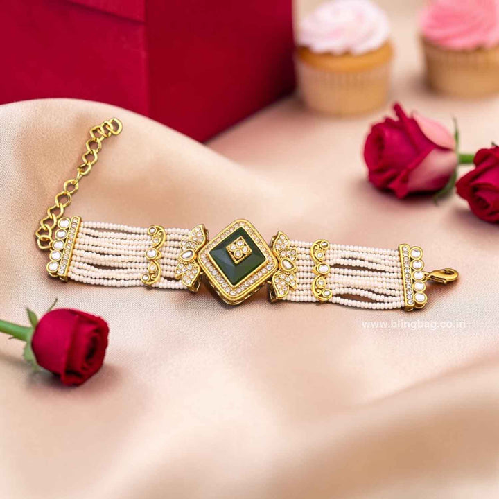 Emerald Aisna Bracelet