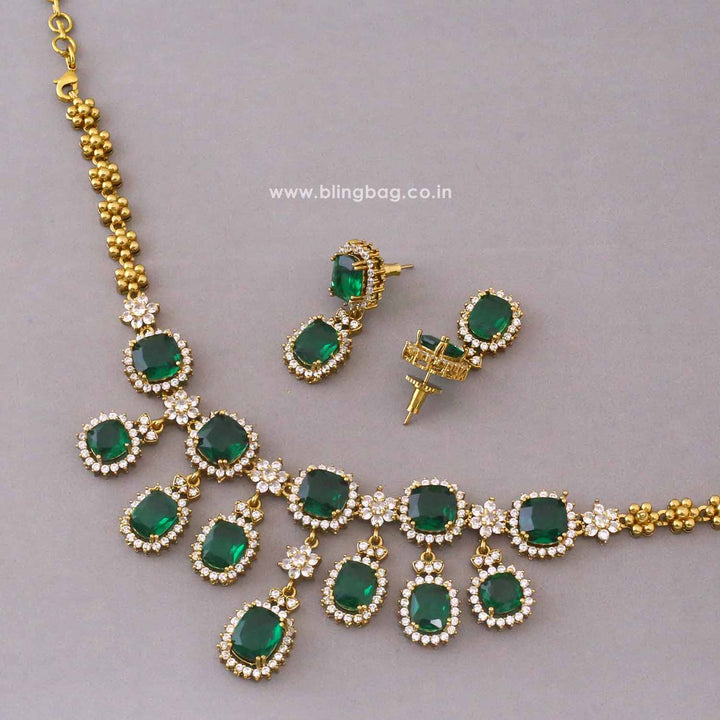 Emerald Alessiaa Victorian Jewellery Set - New Arrival
