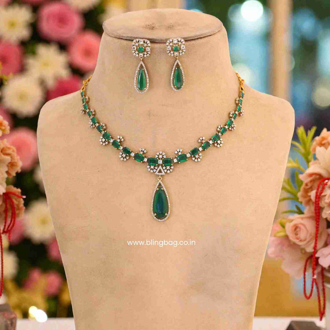 Emerald Alicea Victorian Jewellery Set - New Arrival