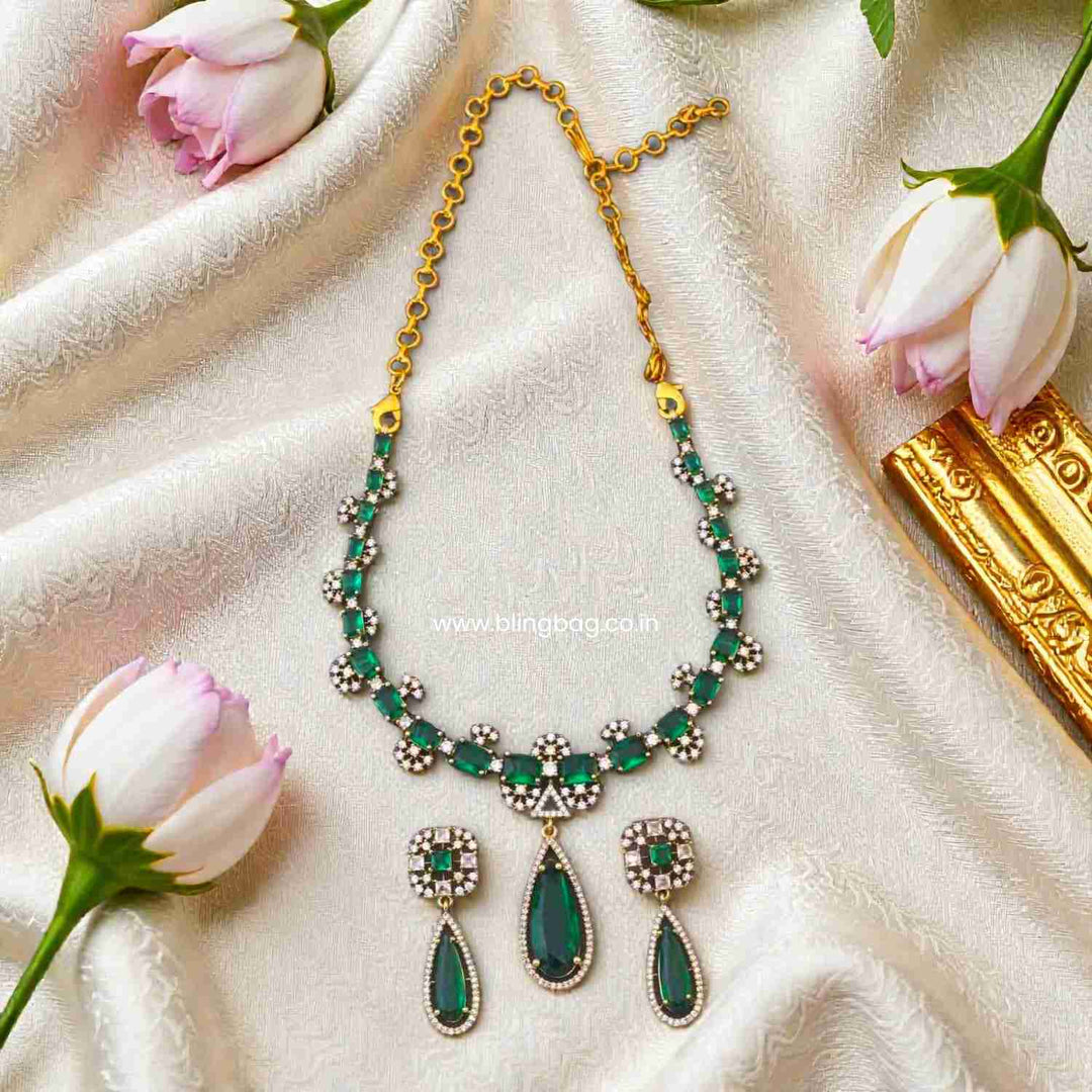 Emerald Alicea Victorian Jewellery Set - New Arrival