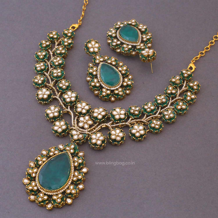 Emerald Alicerose Victorian Jewellery Set
