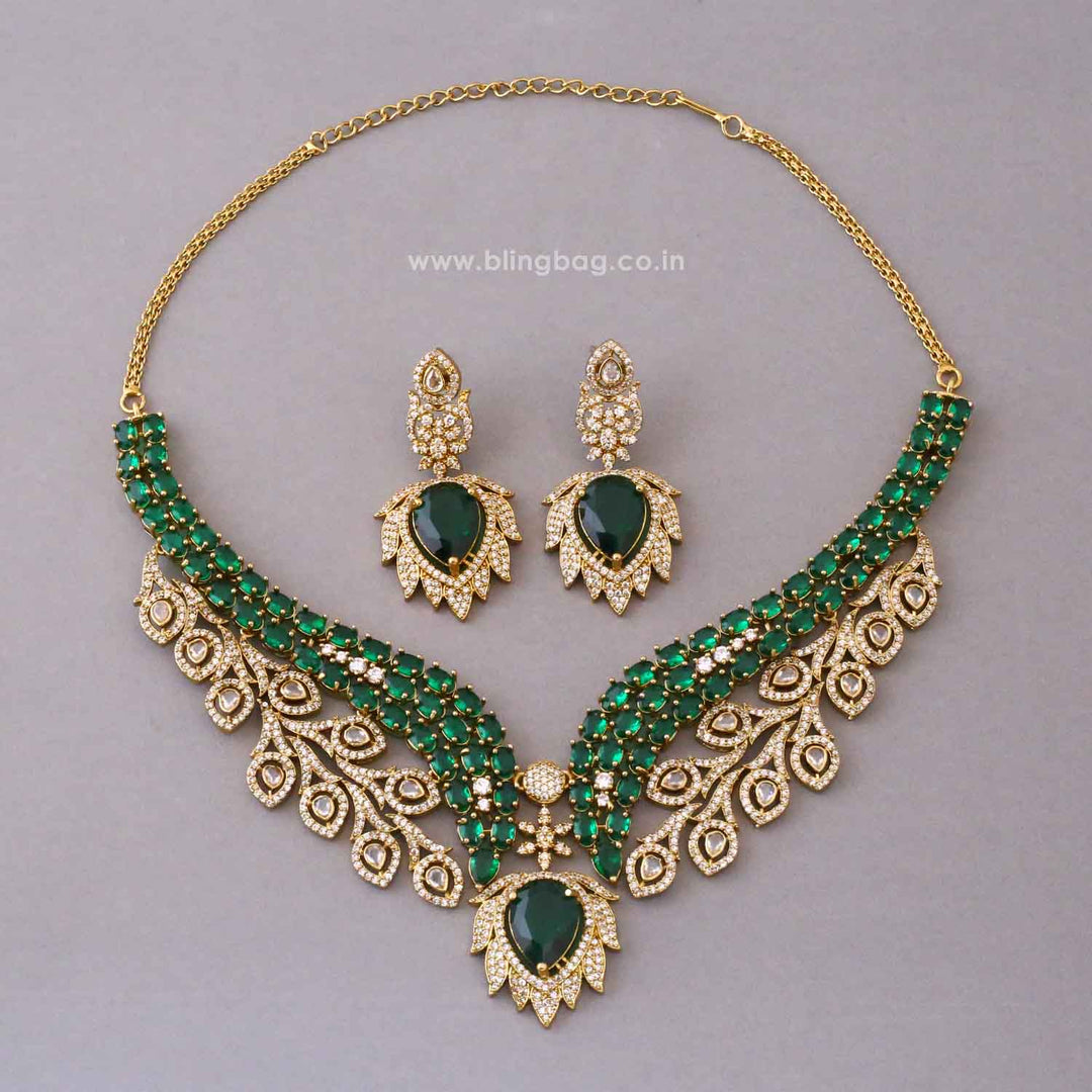 Emerald Allure Victorian Jewellery Set - New Arrival