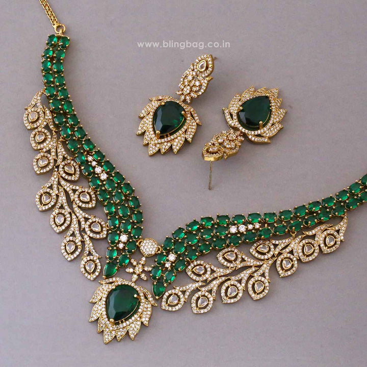 Emerald Allure Victorian Jewellery Set - New Arrival