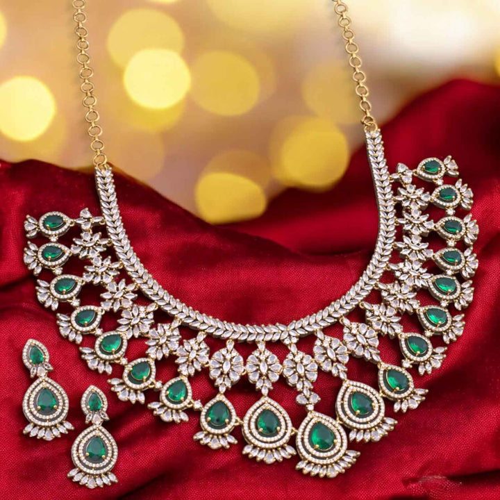 Emerald Almera Victorian Jewellery Set - New Arrival