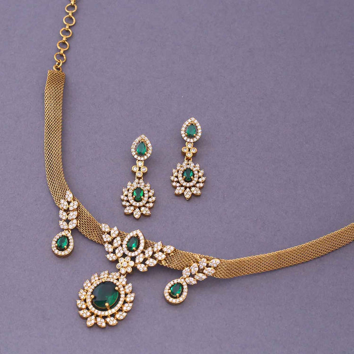 Emerald Alonza Victorian Jewellery Set - New Arrival