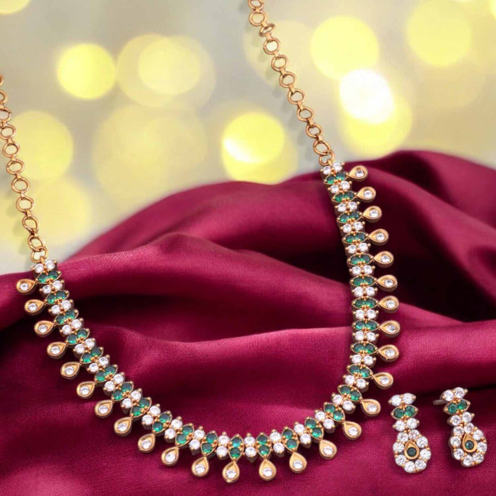 Emerald Amaani Victorian Jewellery Set - New Arrival