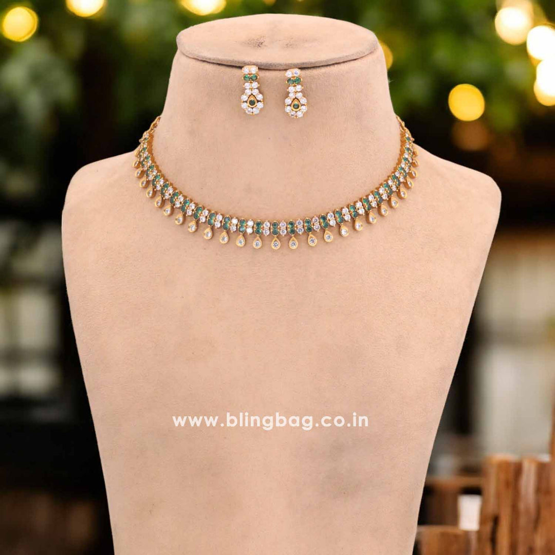 Emerald Amaani Victorian Jewellery Set - New Arrival